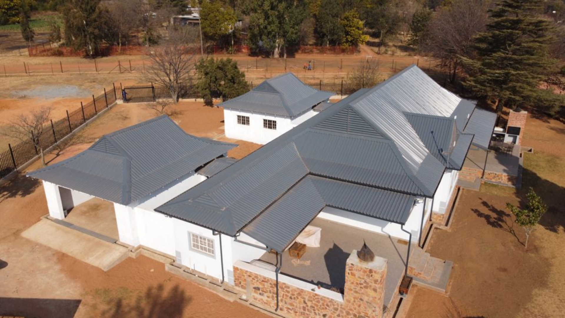 Designer Roof Truss Dutch Gable Roof & Dark Dolphin IBR In Bapsfontein 1